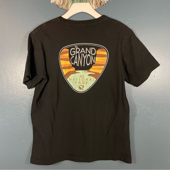 Blue Timber Men’s Black Grand Canyon Graphic Short Sleeve Crewneck Tee Size M - Picture 2 of 3